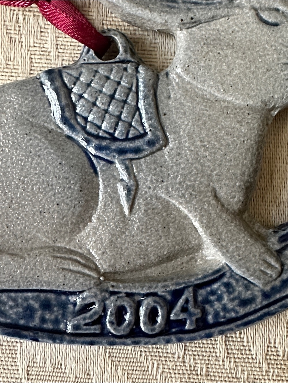 Rowe Pottery Works RPW salt-glazed pottery 2004 Rocking Rabbit - Picture 5 of 7